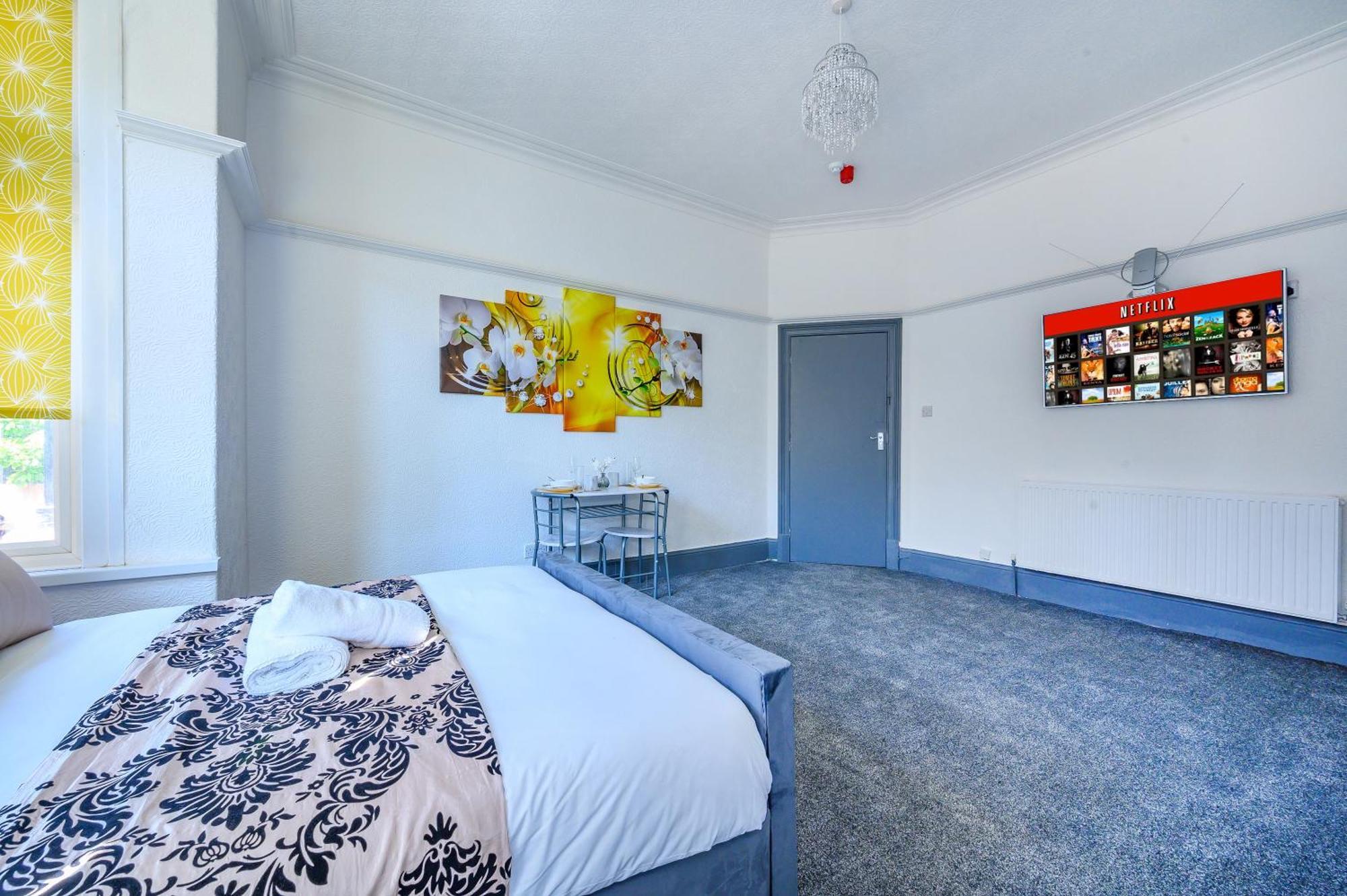 -Rf7H- For Your Relaxed & Cosy Free Parking Leeds  Eksteriør billede