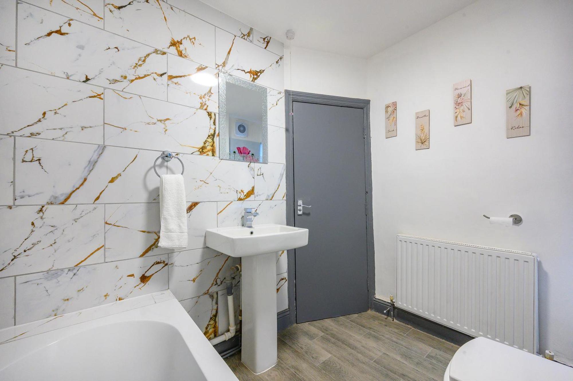 -Rf7H- For Your Relaxed & Cosy Free Parking Leeds  Eksteriør billede